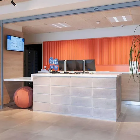 Ibis Budget De Marsan