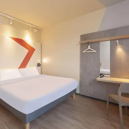 Ibis Budget De Marsan 2* Mont-de-Marsan