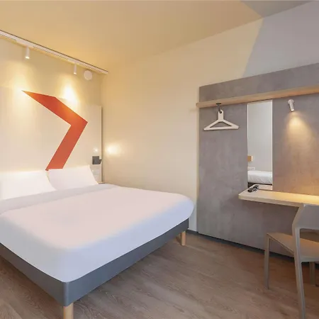 Ibis De Marsan Mont-de-Marsan