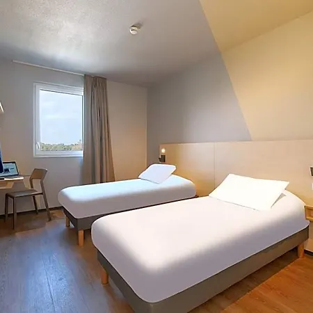 Ibis De Marsan
