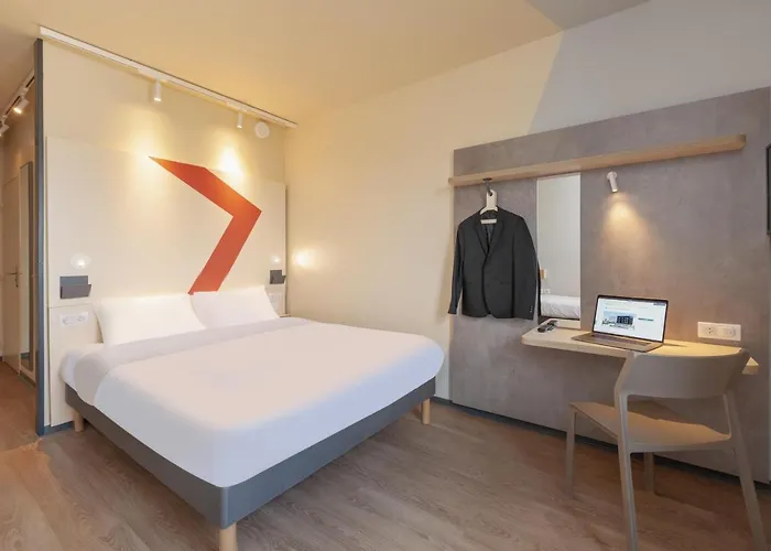 Hotel Ibis De Marsan