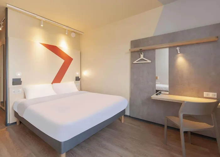 Hotel Ibis De Marsan