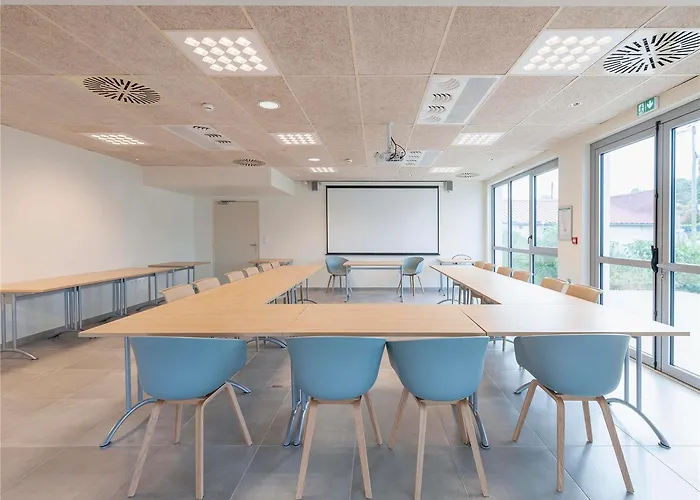 Ibis Budget De Marsan Hotel